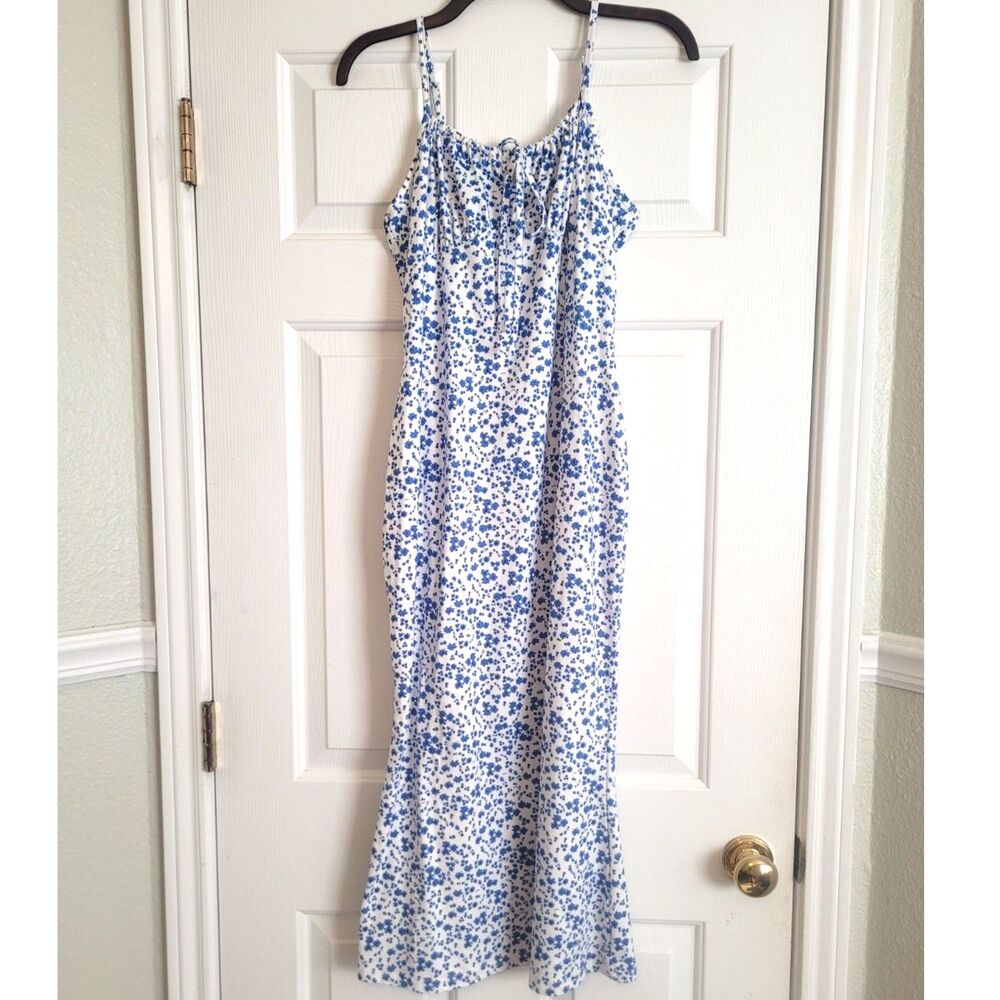 Women's Blue White Floral Maxi Slip Dress Spaghetti Strap Cottagecore Size M